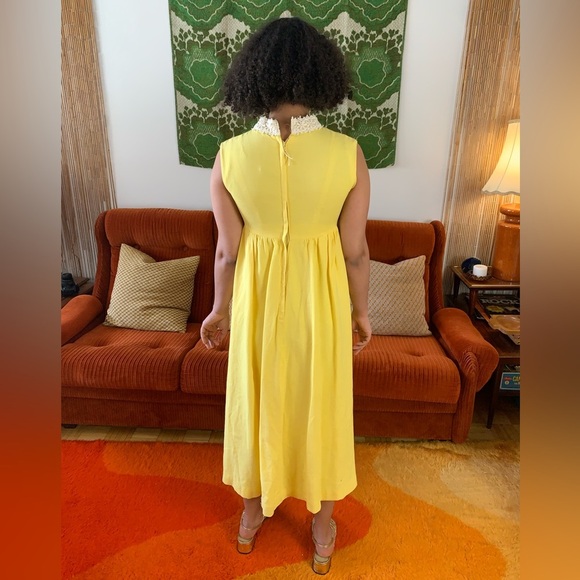 60s vintage yellow cotton swiss dot cotton midi dress - Picture 5 of 6